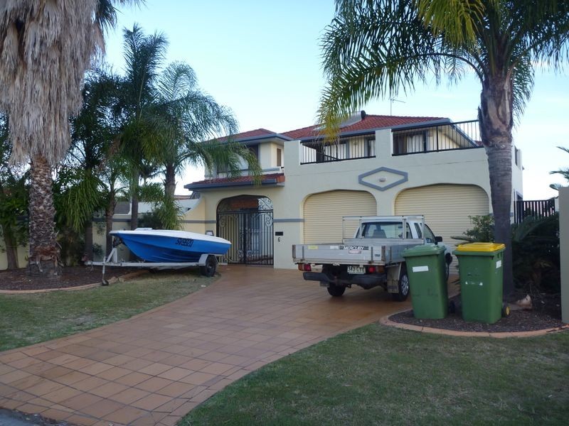 6 Thompson Street, Biggera Waters QLD 4216