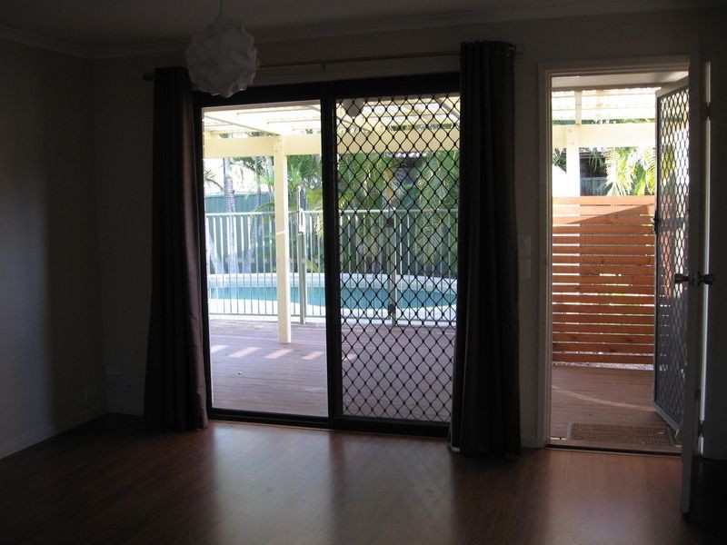2/64 Botanical Drive, Labrador QLD 4215
