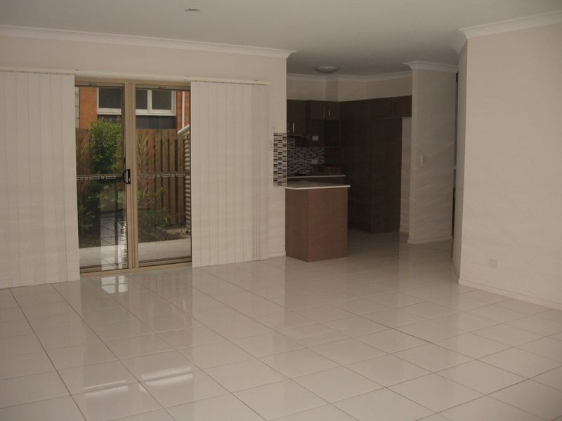 5/27 Government Road, Labrador QLD 4215