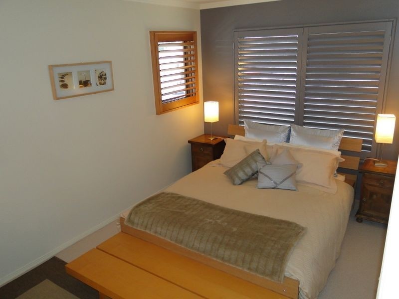 1/7 Broadwater Street, Runaway Bay QLD 4216