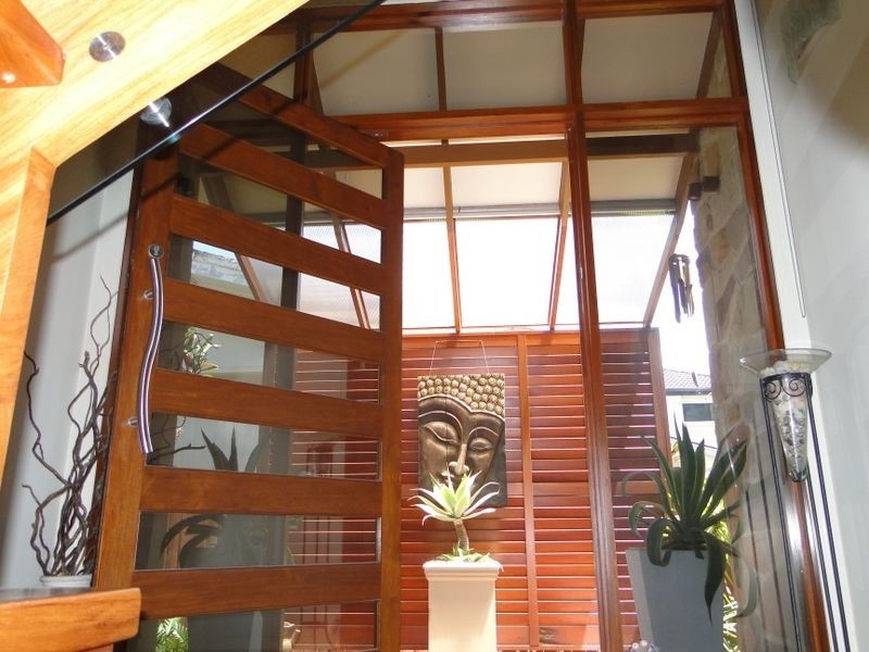 1/7 Broadwater Street, Runaway Bay QLD 4216