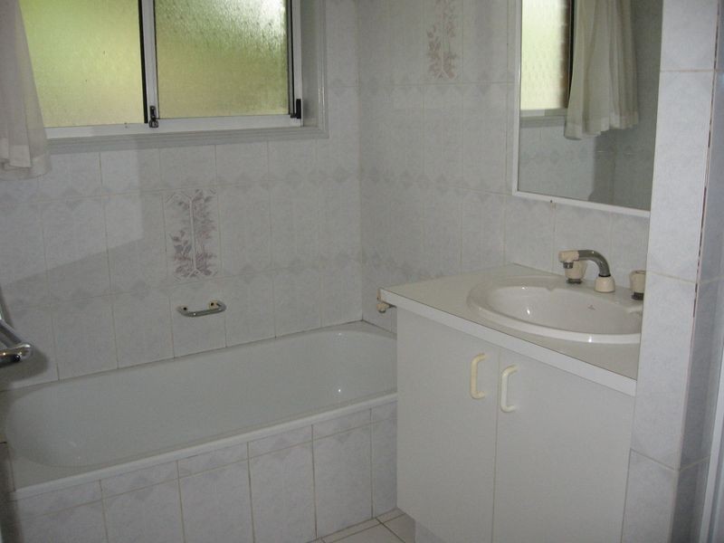 6 Jack Nicklaus Way, Parkwood QLD 4214