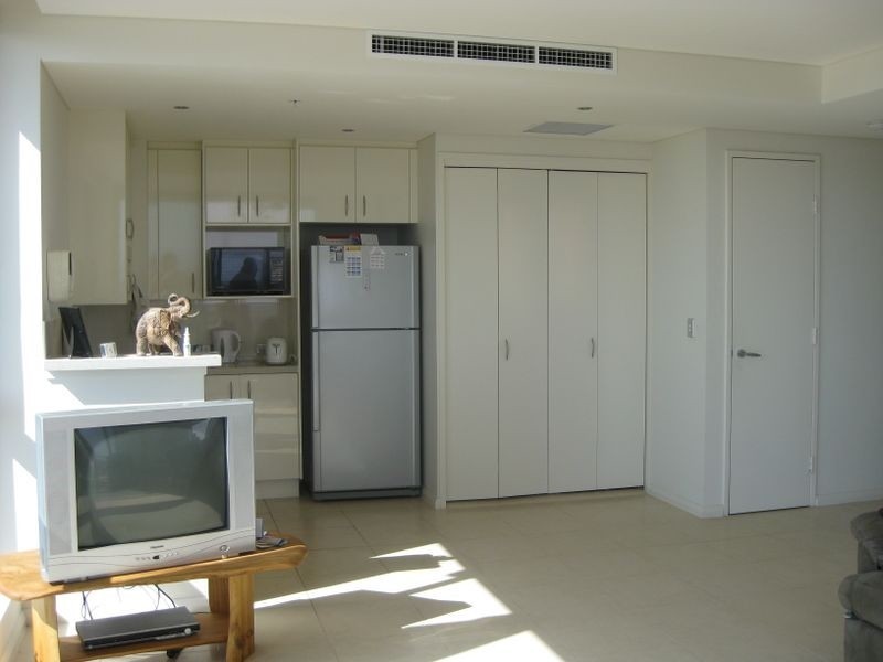 2303/1 Como Crescent, Southport QLD 4215