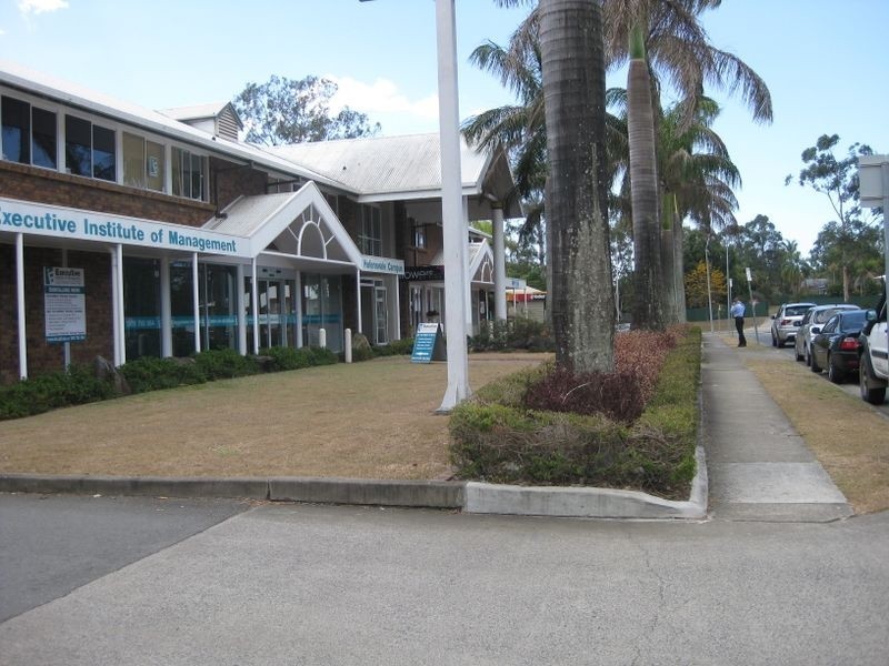 10/3 Sir John Overall Drive, Helensvale QLD 4212