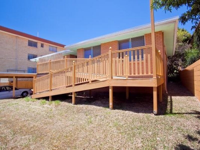 24 White Street, Southport QLD 4215