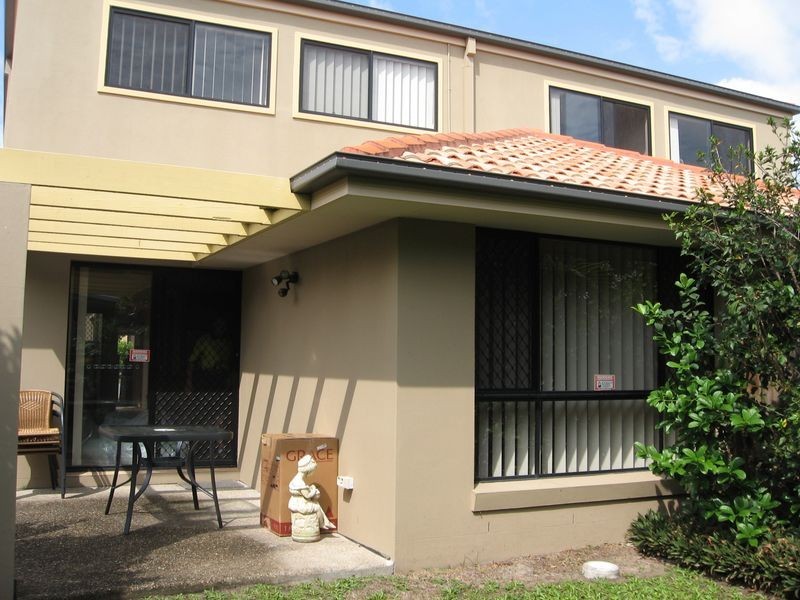 Labrador QLD 4215