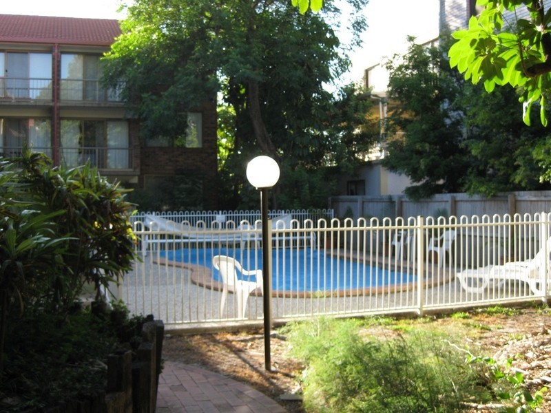 27/179 Muir Street, Labrador QLD 4215