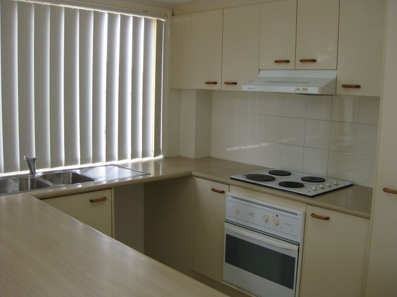 2/643 Pine Ridge Road, Biggera Waters QLD 4216