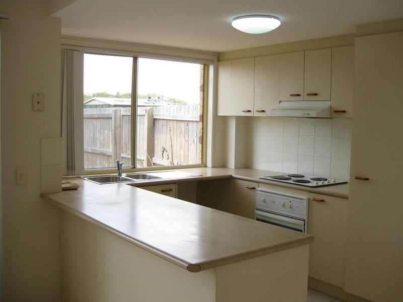 2/643 Pine Ridge Road, Biggera Waters QLD 4216