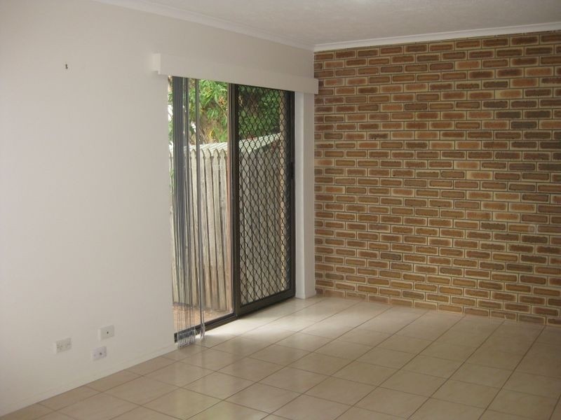 9/9 Proud Street, Labrador QLD 4215