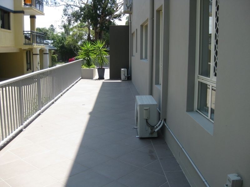 3/131 Muir Street, Labrador QLD 4215