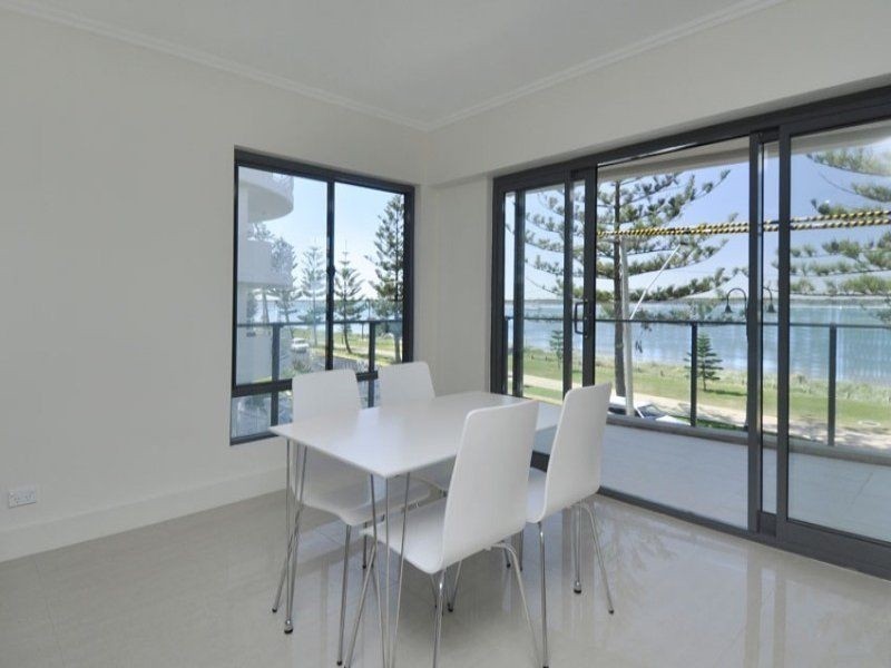 508 Marine Parade, Biggera Waters QLD 4216