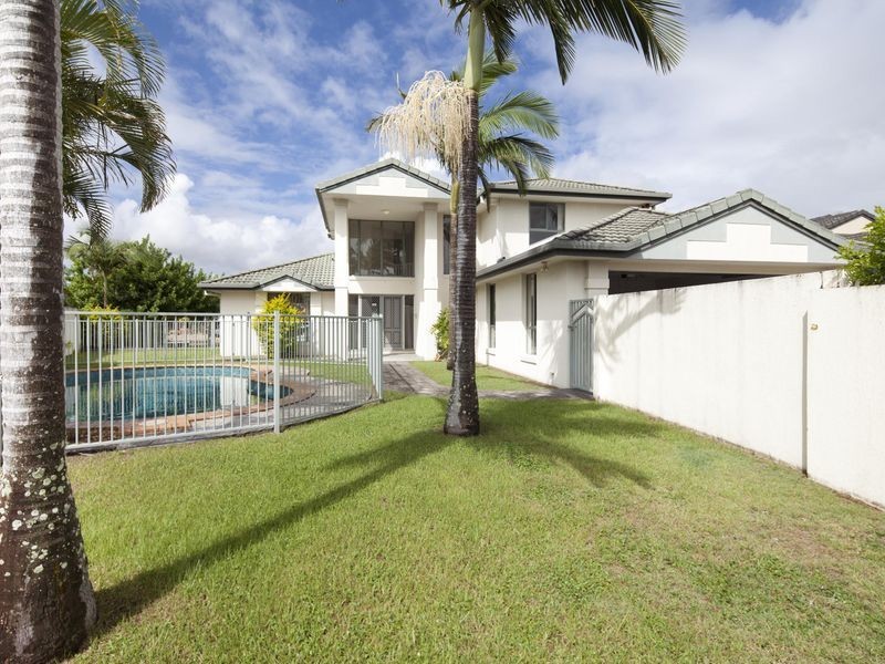 24 Karema Crescent, Runaway Bay QLD 4216