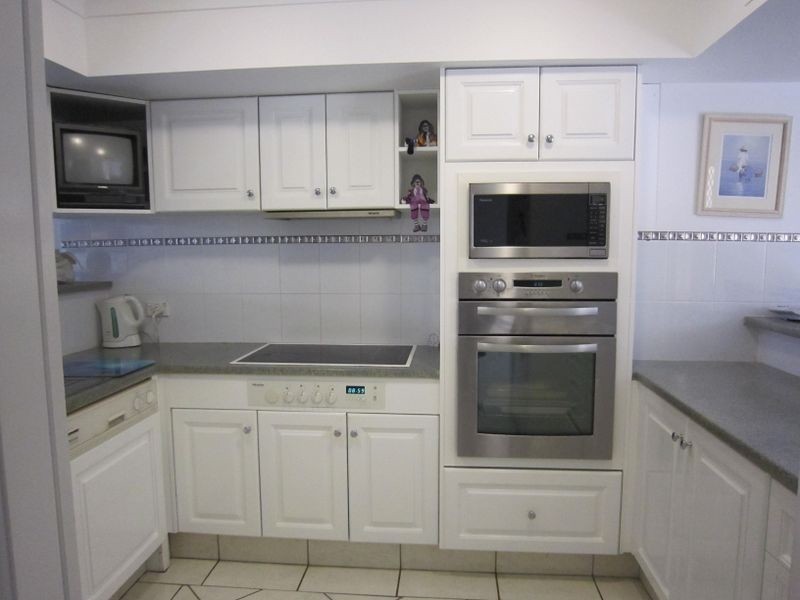 52/100 Morala Avenue, Runaway Bay QLD 4216