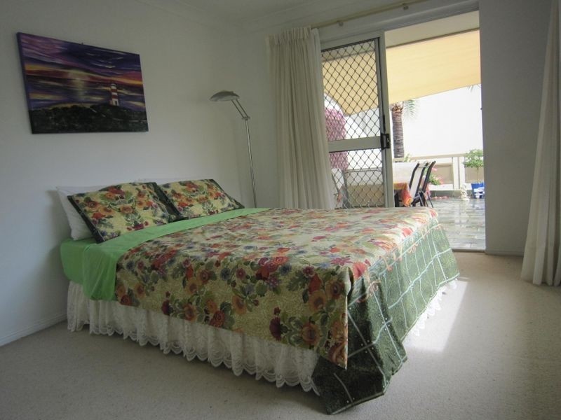 52/100 Morala Avenue, Runaway Bay QLD 4216