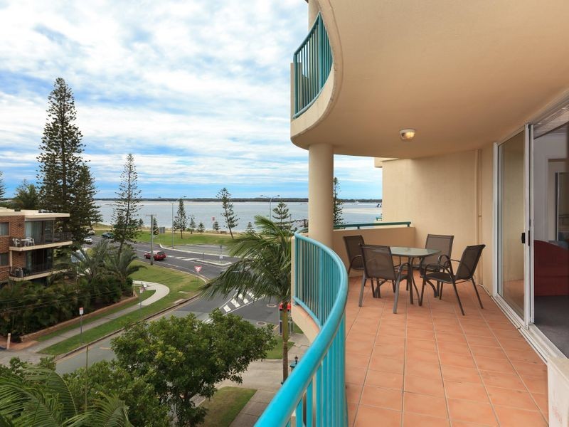 42/484 Marine Parade, Biggera Waters QLD 4216
