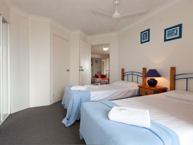 42/484 Marine Parade, Biggera Waters QLD 4216