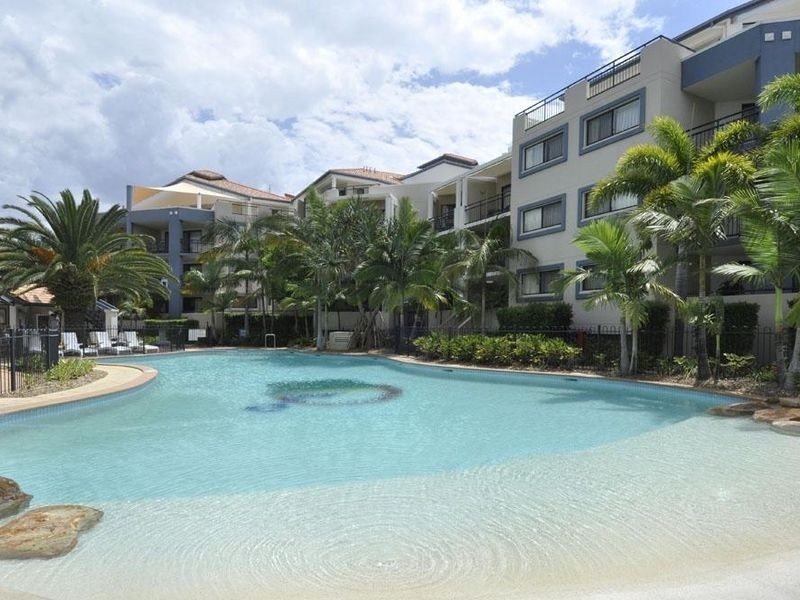 105/392 Marine Parade, Labrador QLD 4215