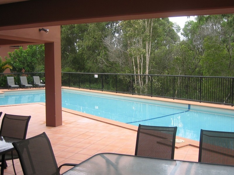 3/7 Brown Street, Labrador QLD 4215