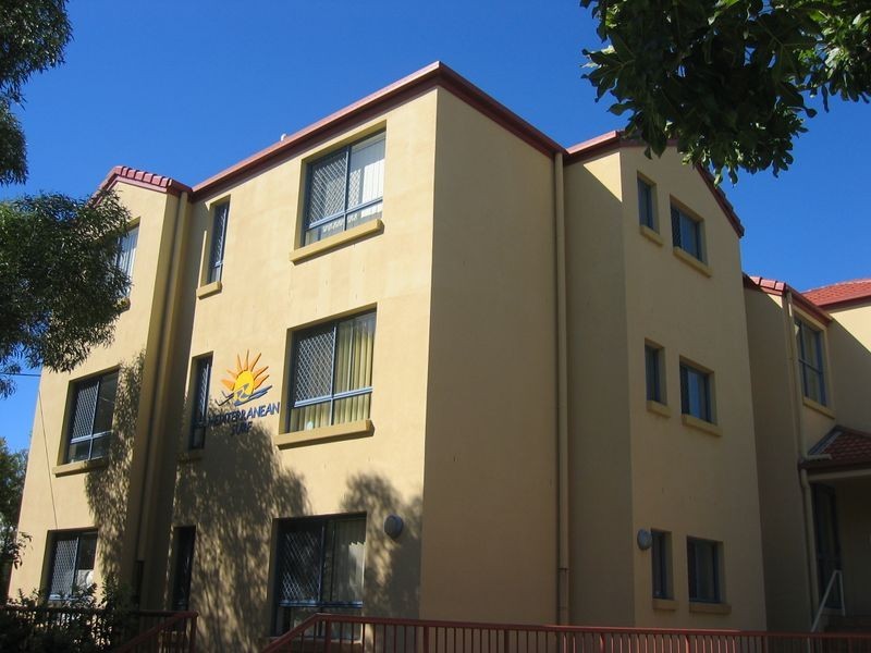 7/89 Frank Street, Labrador QLD 4215