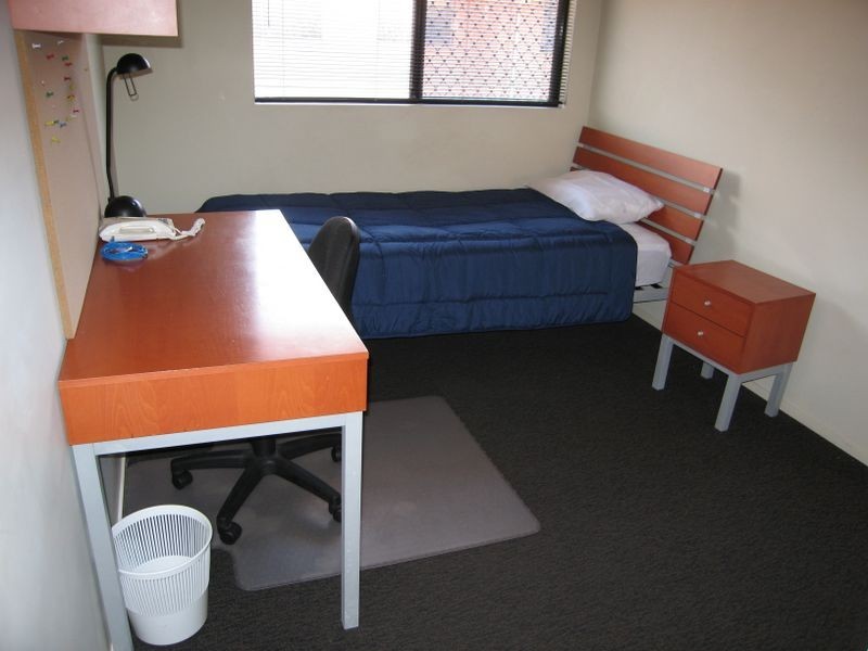 30/7 Brown Street, Labrador QLD 4215