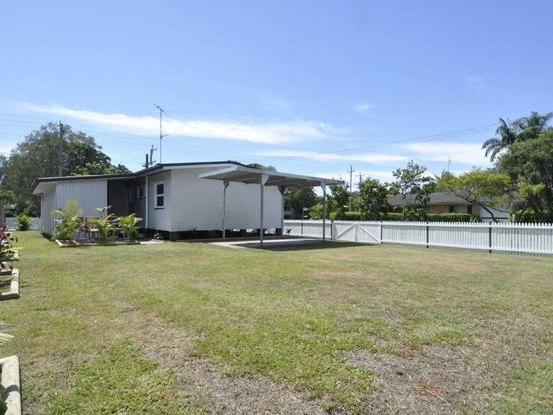 80 Turpin Road, Labrador QLD 4215
