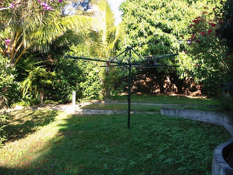 6 Kerr Avenue, Southport QLD 4215