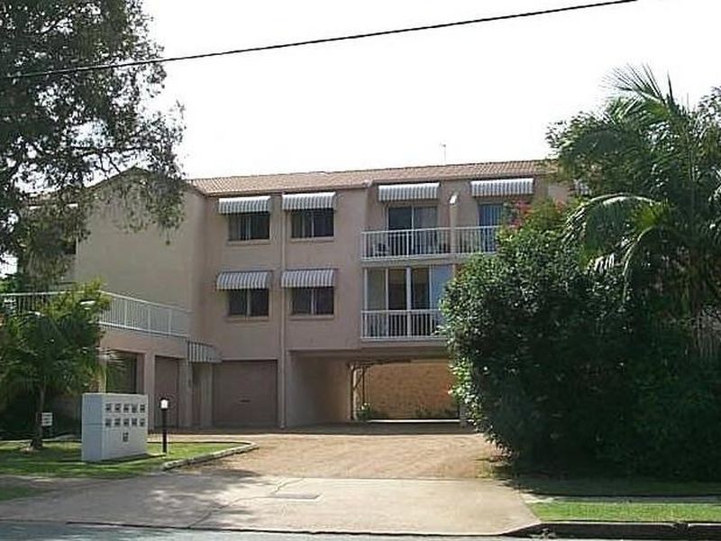 Labrador QLD 4215