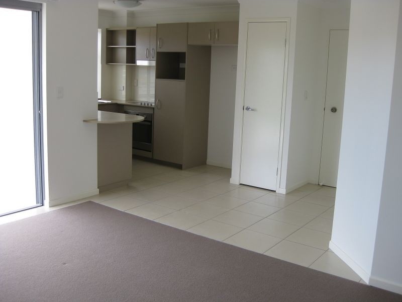 4/7 Phillip Street, Labrador QLD 4215