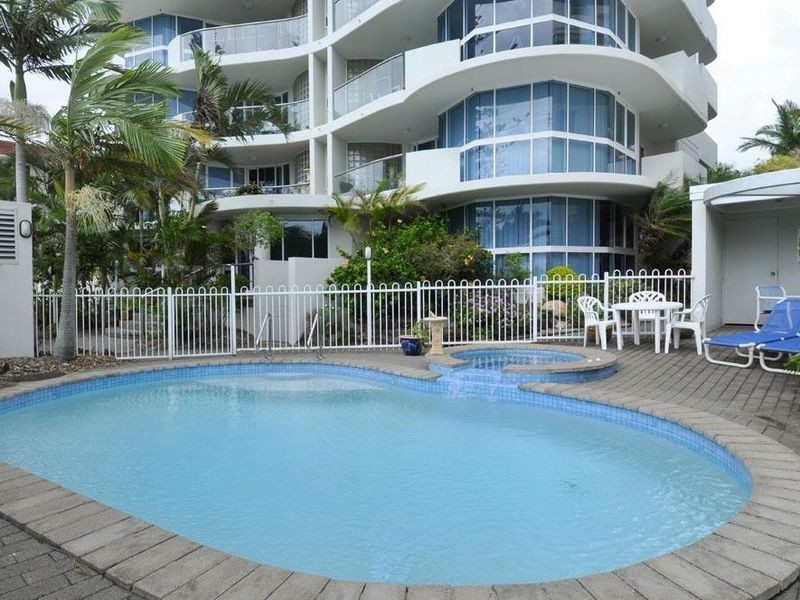 12/204 Marine Parade, Labrador QLD 4215