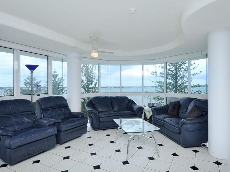 12/204 Marine Parade, Labrador QLD 4215