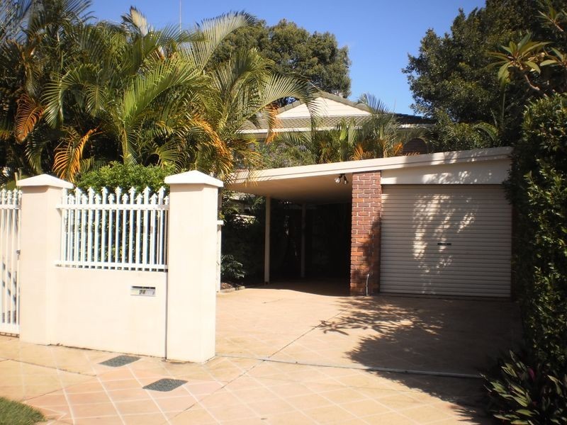 2/24 Loder Street, Biggera Waters QLD 4216