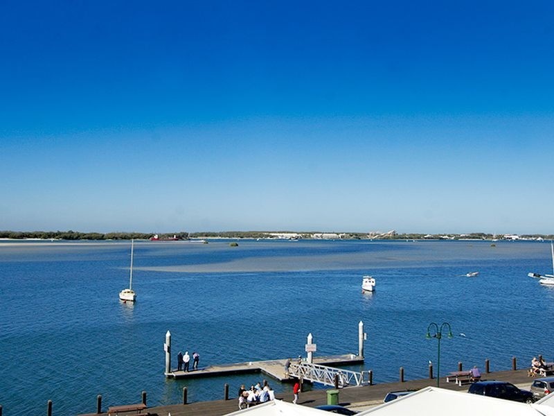 303/300 Marine Parade, Labrador QLD 4215