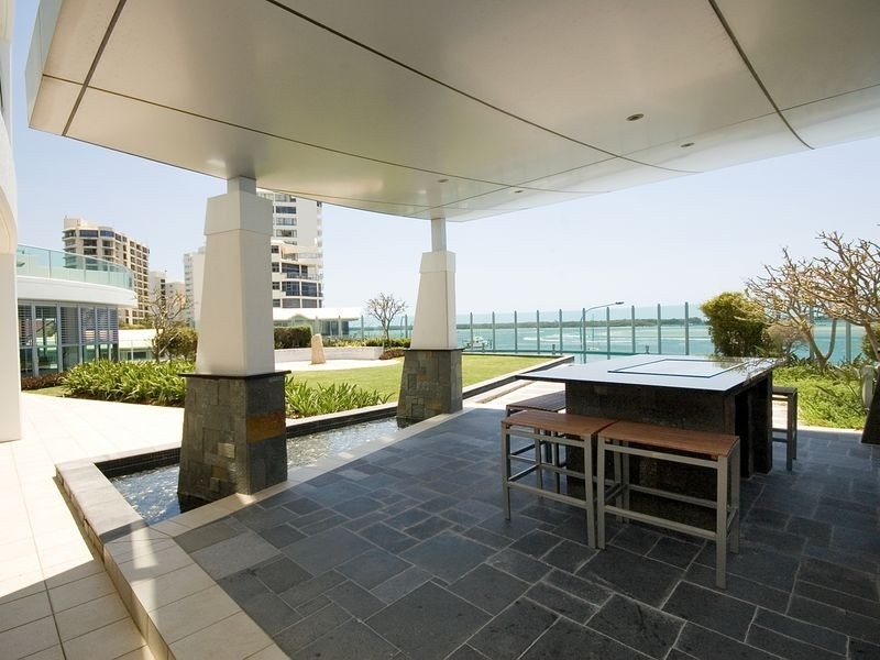 303/300 Marine Parade, Labrador QLD 4215