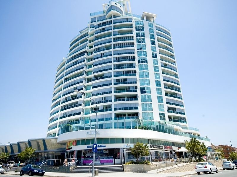 303/300 Marine Parade, Labrador QLD 4215