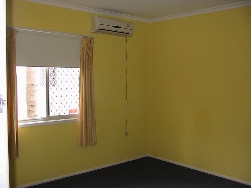 2/5 Proud Street, Labrador QLD 4215