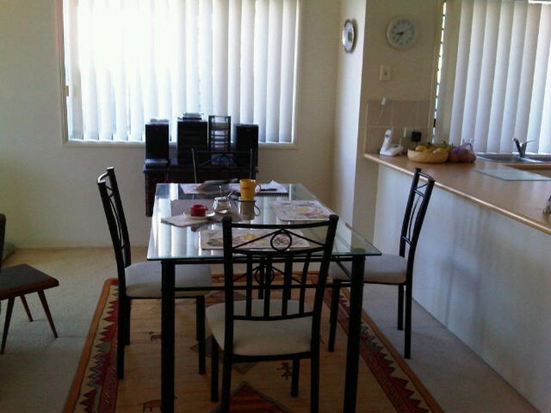 1/9 Tanias Place, Labrador QLD 4215