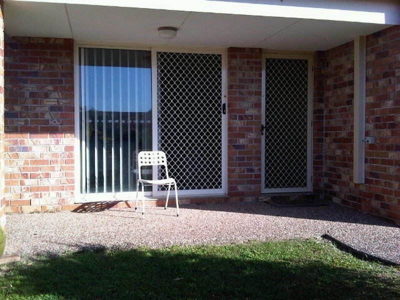 1/9 Tanias Place, Labrador QLD 4215
