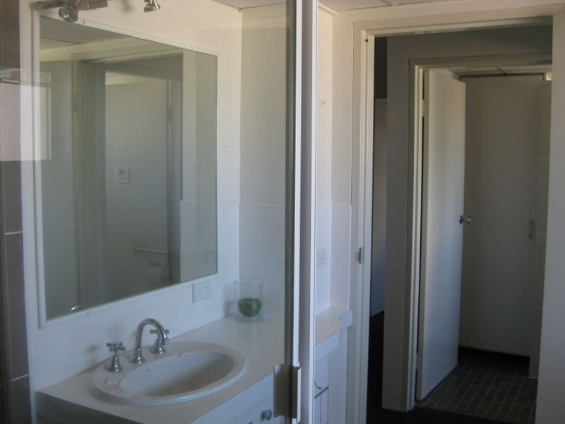 5/542 Marine Parade, Biggera Waters QLD 4216