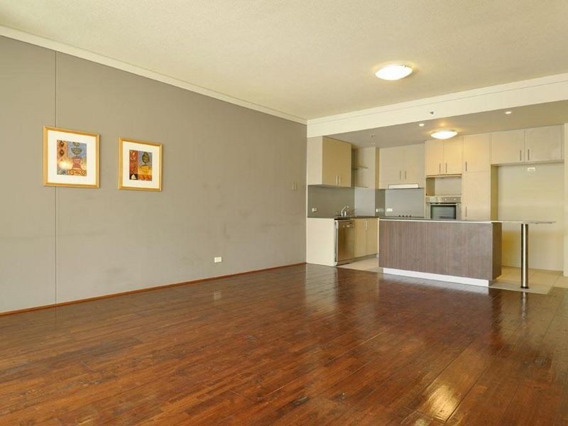 201/360 Marine Parade, Labrador QLD 4215