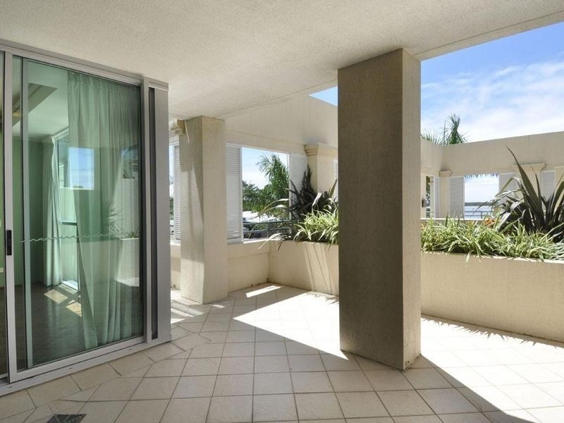 201/360 Marine Parade, Labrador QLD 4215