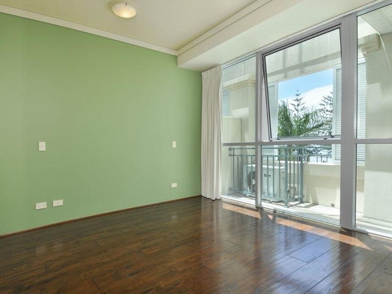 201/360 Marine Parade, Labrador QLD 4215