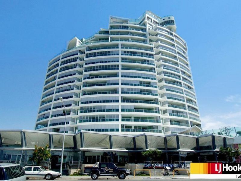 807/300 Marine Parade, Labrador QLD 4215