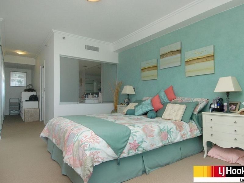 807/300 Marine Parade, Labrador QLD 4215