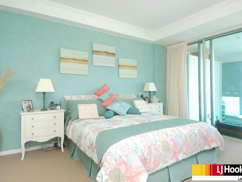 807/300 Marine Parade, Labrador QLD 4215