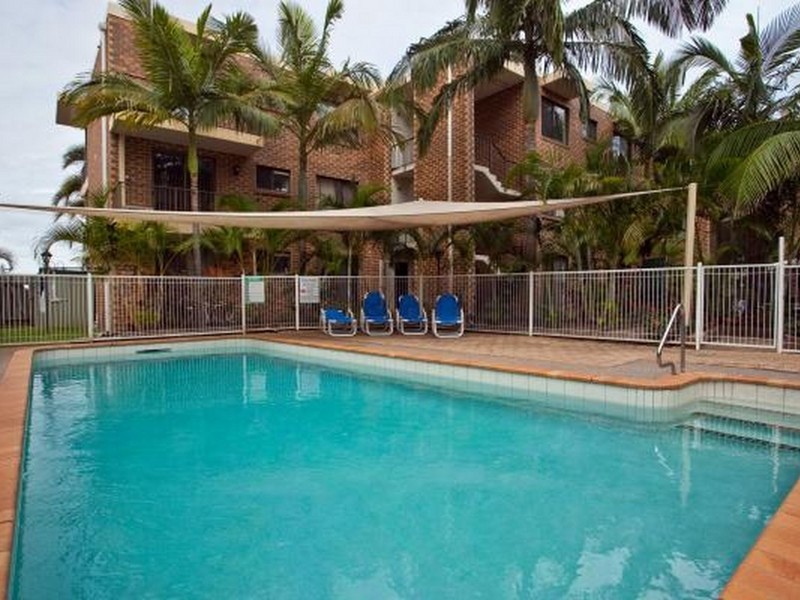 8/490 Marine Parade, Biggera Waters QLD 4216