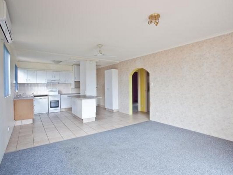 8/490 Marine Parade, Biggera Waters QLD 4216