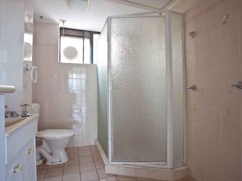 8/490 Marine Parade, Biggera Waters QLD 4216