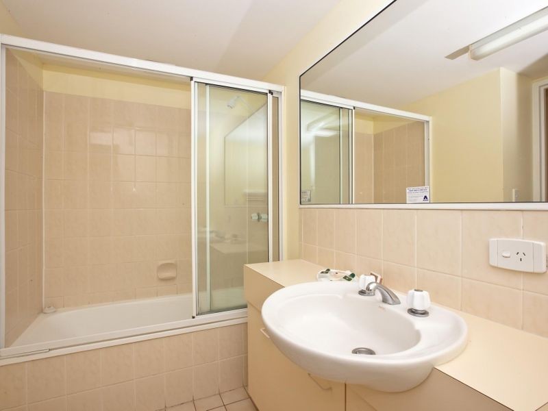 30/6 Back Street, Biggera Waters QLD 4216