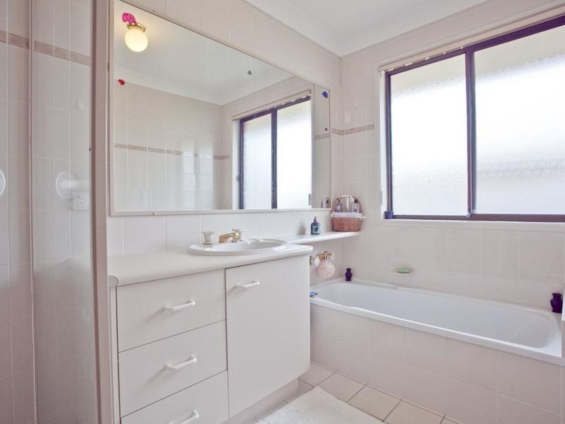 121 Parkwood Boulevard, Parkwood QLD 4214